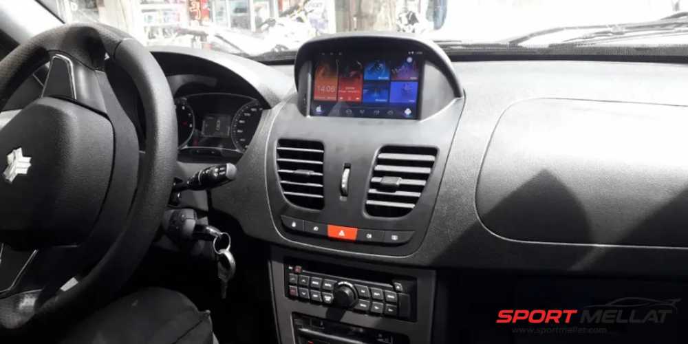 تجربه استفاده از مانیتور کوییک در رانندگی روزمره